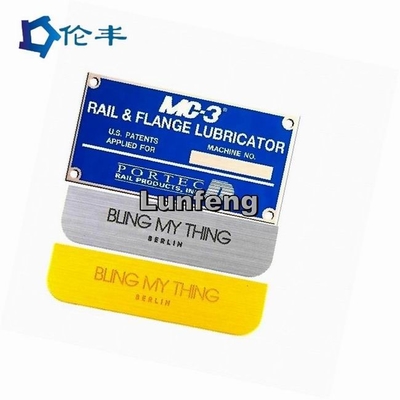 Harga yang bagus Papan Nama Stainless Steel Pantone 3M Perekat Aluminium Laser Cut Pelat Nama Logam on line
